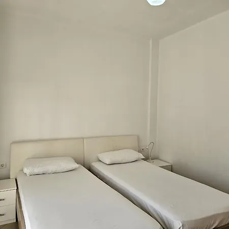 شقة Apartment In Saranda With Sea Views